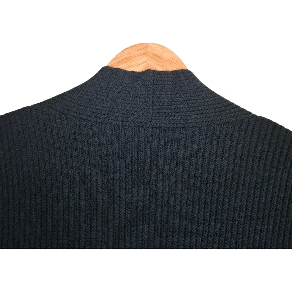 Eileen Fisher eileen fisher